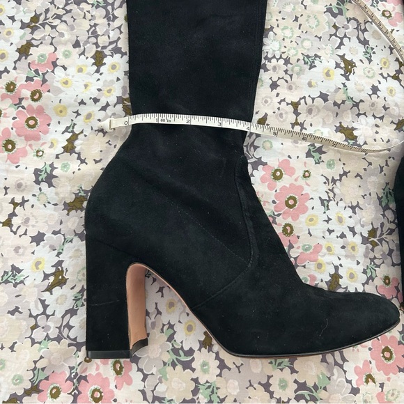 Stuart Weitzman over the knee black suede boots. - Picture 8 of 12